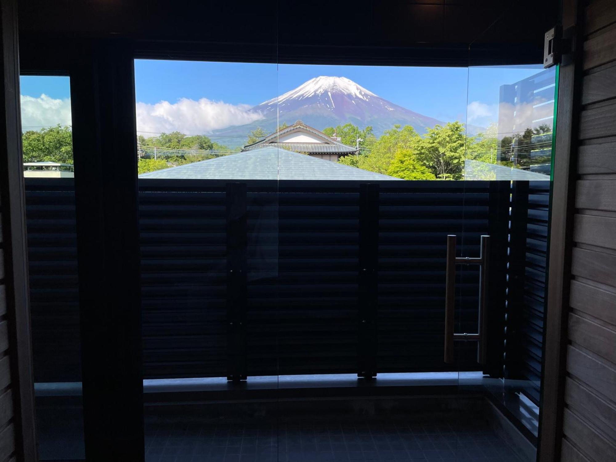 Mt Fuji View And Private Sauna Ryokan Shizuku Jamanakako Kültér fotó